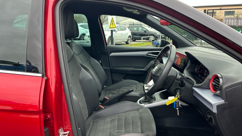 SEAT Arona 1.0 TSI 110 FR Sport 5dr Petrol Hatchback